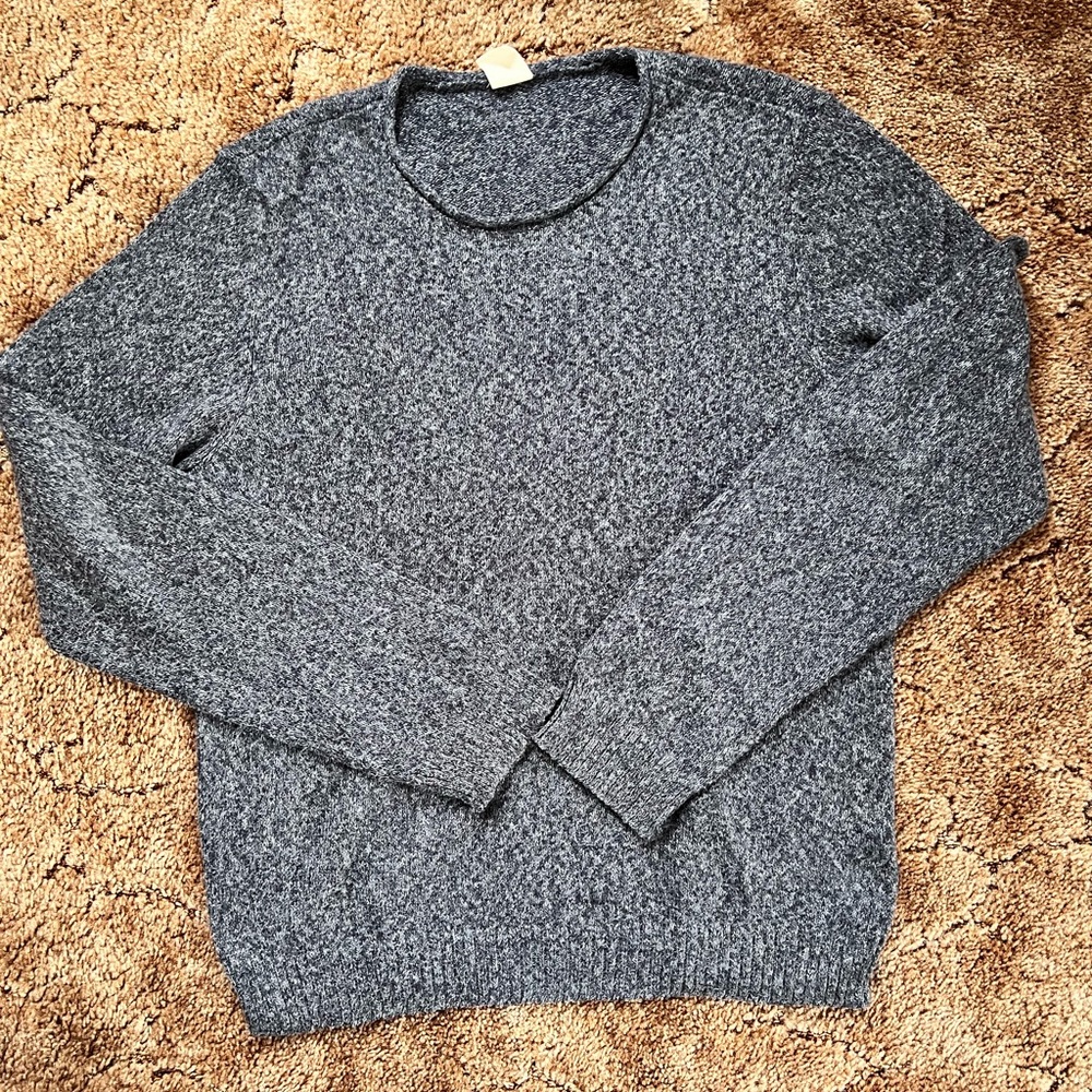 Hollister XL long sleeve sweater Mens.